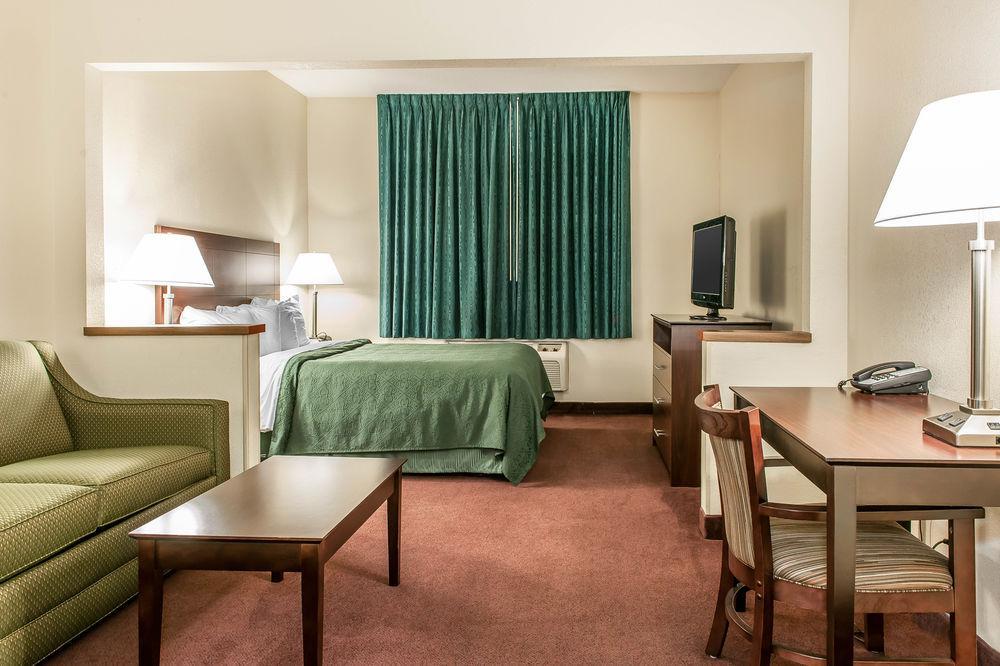Quality Inn & Suites Ντάνβιλ Εξωτερικό φωτογραφία