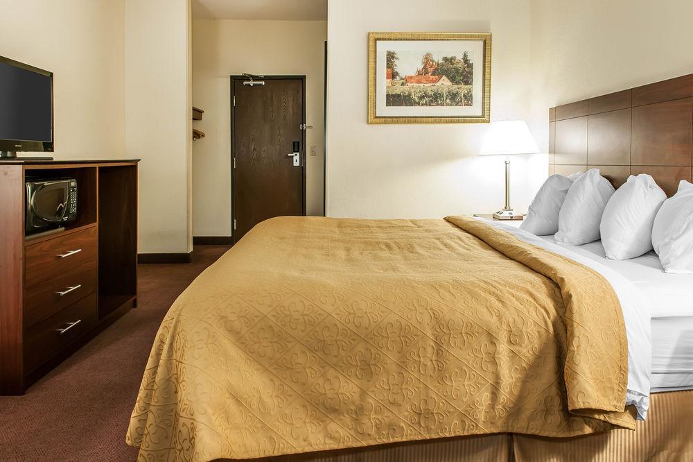 Quality Inn & Suites Ντάνβιλ Εξωτερικό φωτογραφία