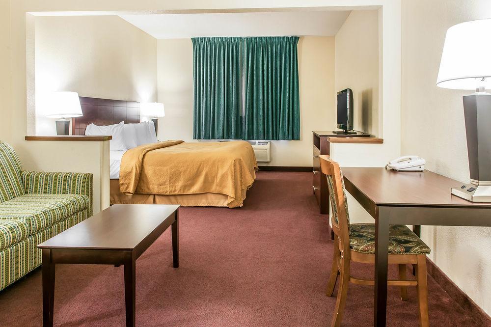 Quality Inn & Suites Ντάνβιλ Εξωτερικό φωτογραφία