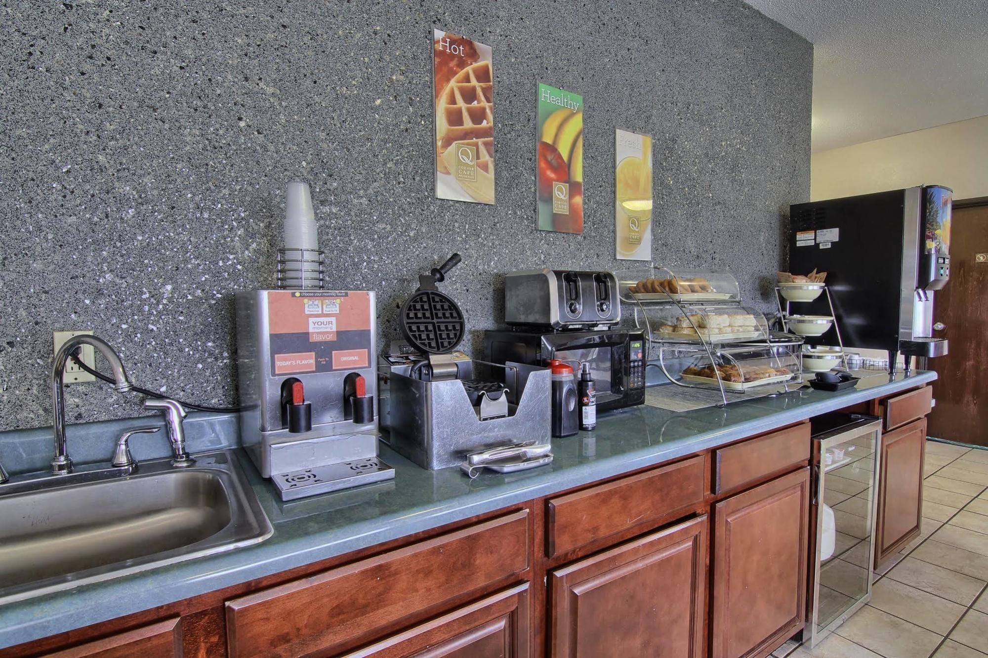 Quality Inn & Suites Ντάνβιλ Εξωτερικό φωτογραφία