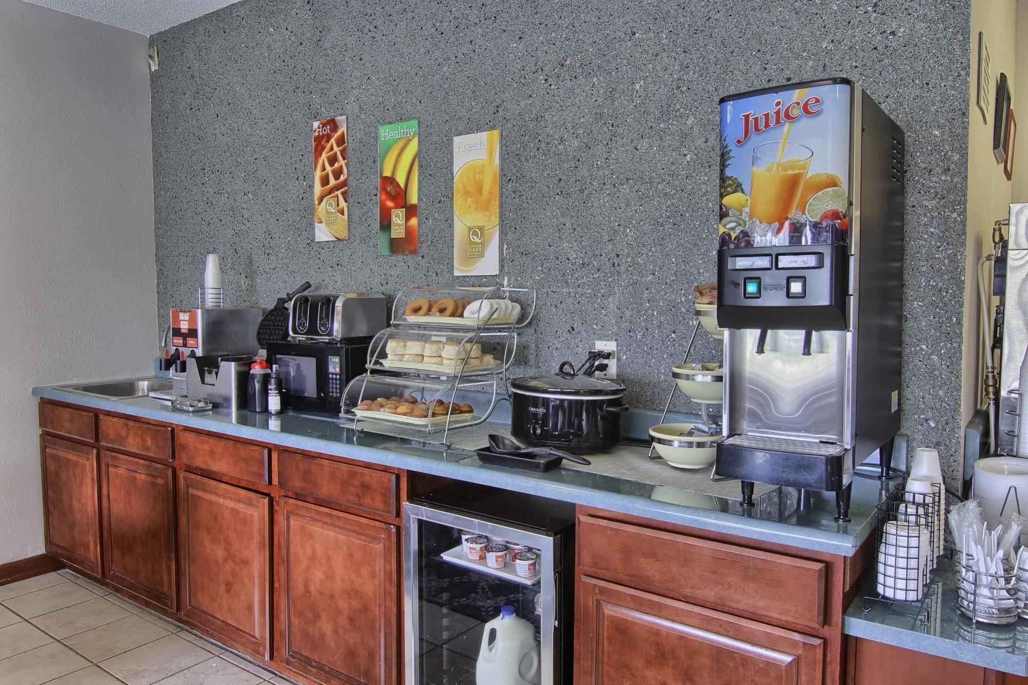 Quality Inn & Suites Ντάνβιλ Εξωτερικό φωτογραφία