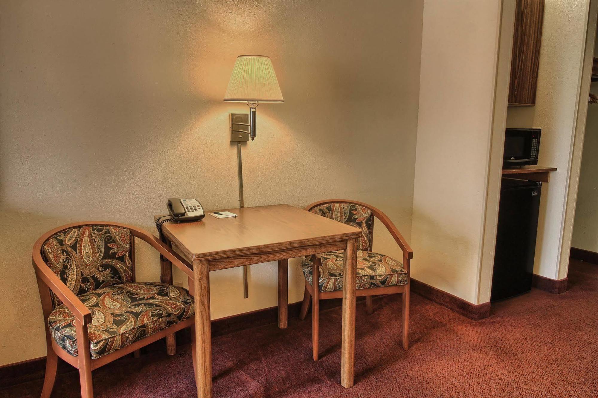 Quality Inn & Suites Ντάνβιλ Εξωτερικό φωτογραφία