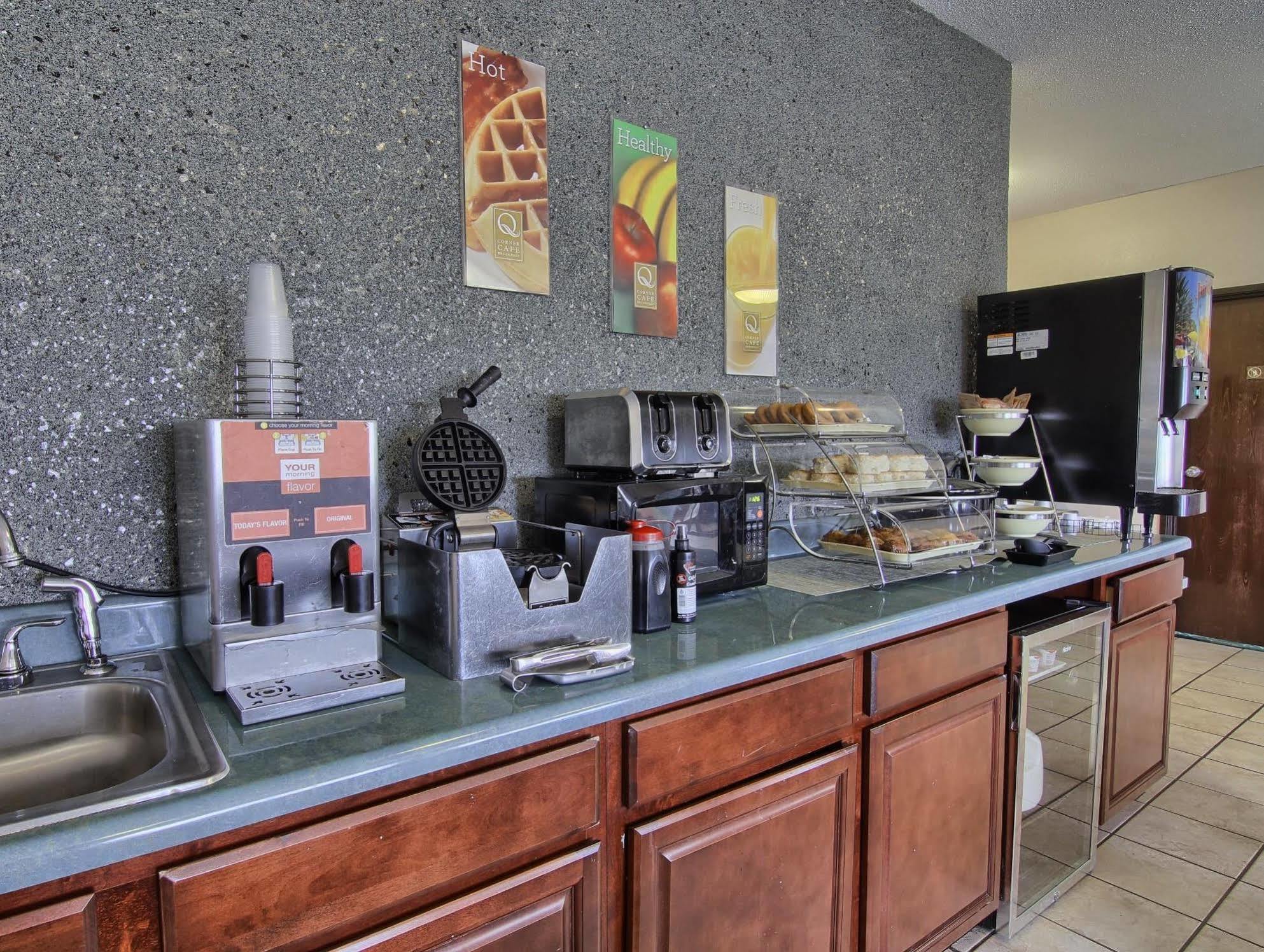Quality Inn & Suites Ντάνβιλ Εξωτερικό φωτογραφία